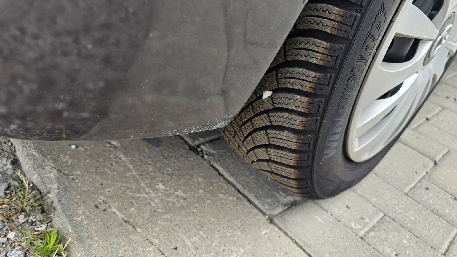 Toyota Yaris 1.3i-������ | Mobile.bg � ����������� 11