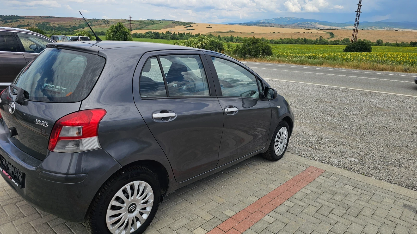 Toyota Yaris 1.3i-������ | Mobile.bg � ����������� 6