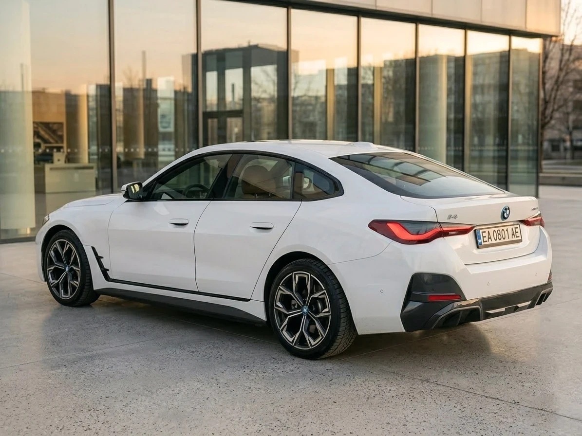 BMW i4 35, снимка 2 - Автомобили и джипове - 54029141