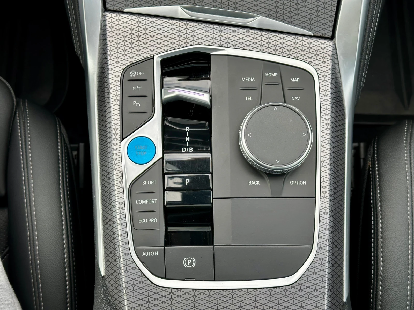 BMW i4 35, снимка 10 - Автомобили и джипове - 54029141