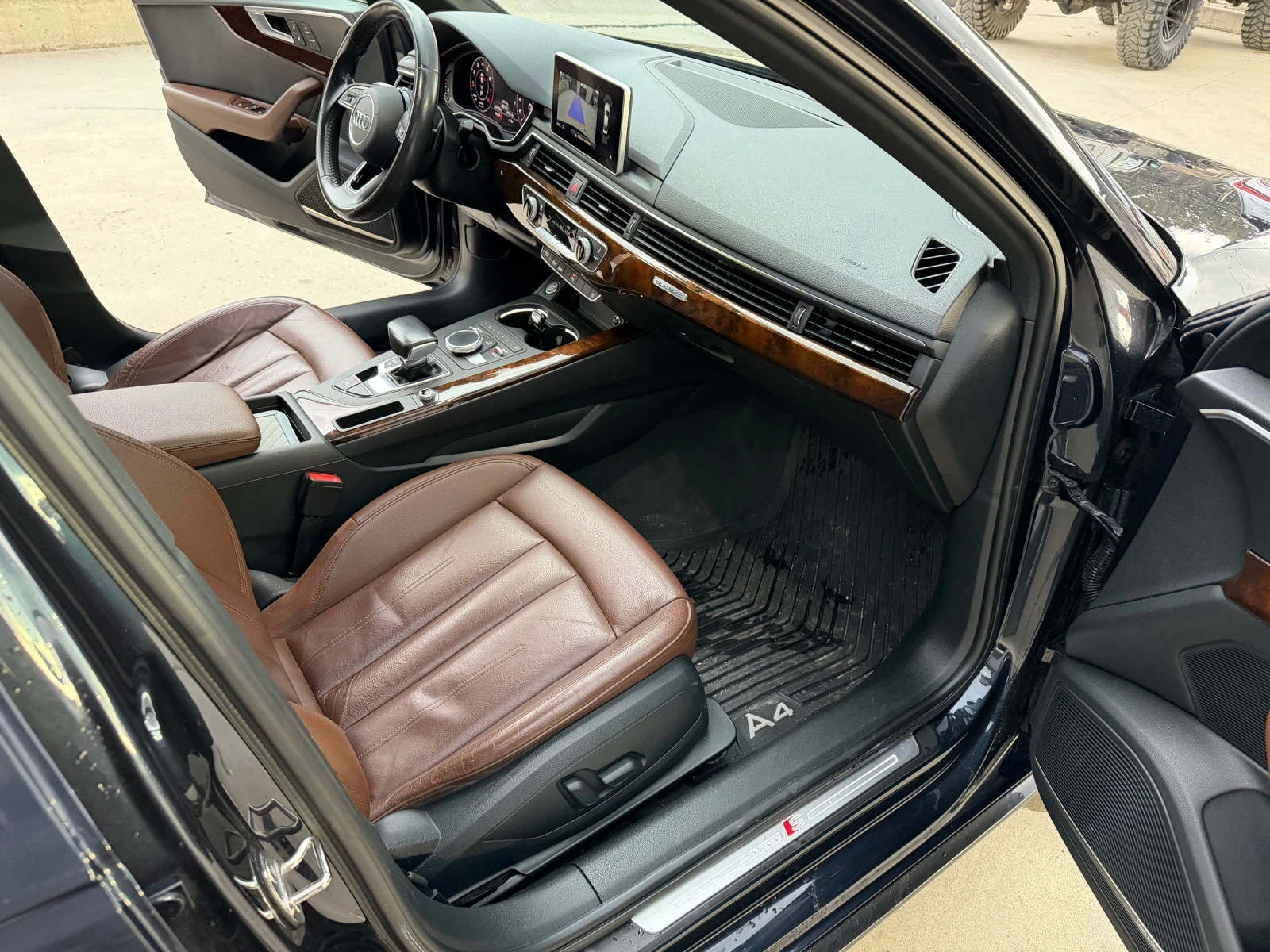 Audi A4 2.0TFSI  Quattro , снимка 11 - Автомобили и джипове - 54054145