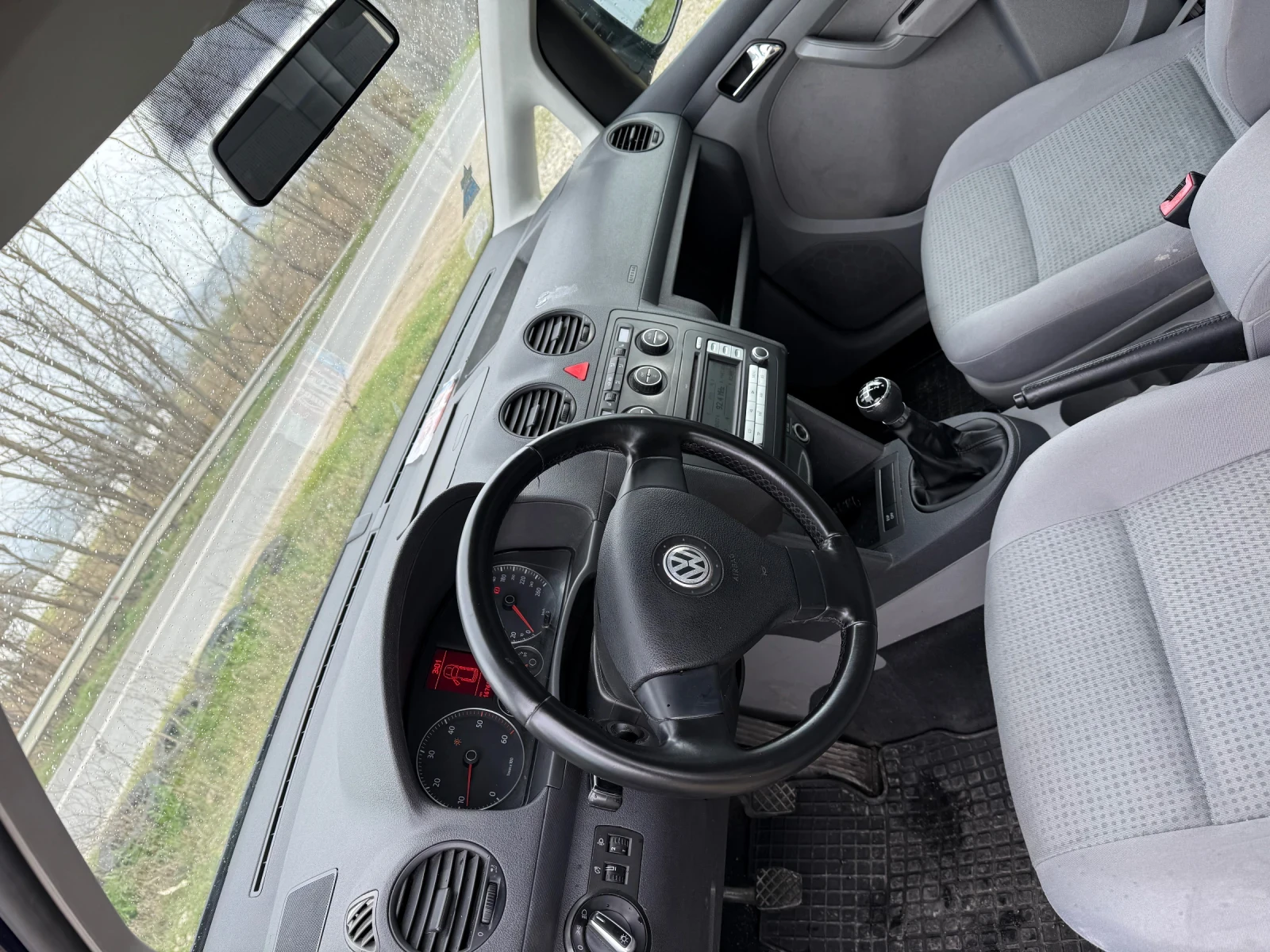 VW Caddy TDI 6ск топ печка , снимка 11 - Автомобили и джипове - 54071382