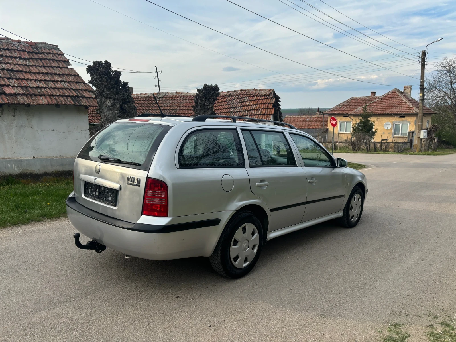 Skoda Octavia 1.9 TDI, снимка 5 - Автомобили и джипове - 54161211