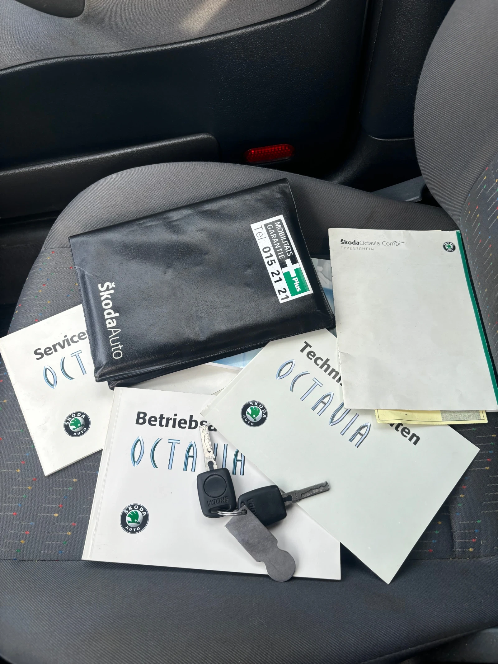 Skoda Octavia 1.9 TDI, снимка 14 - Автомобили и джипове - 54161211