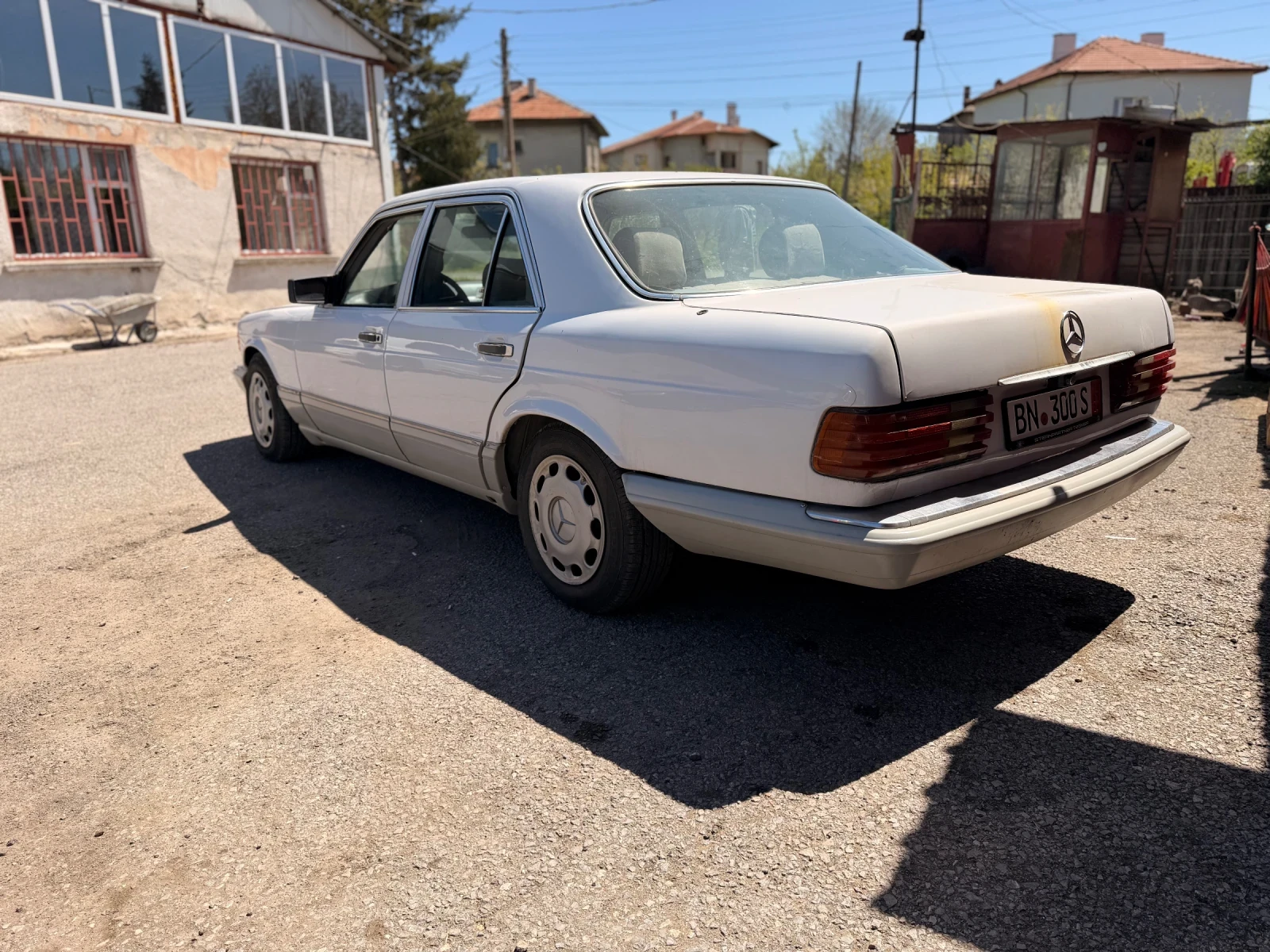 Mercedes-Benz 126 300SE, снимка 4 - Автомобили и джипове - 54332299