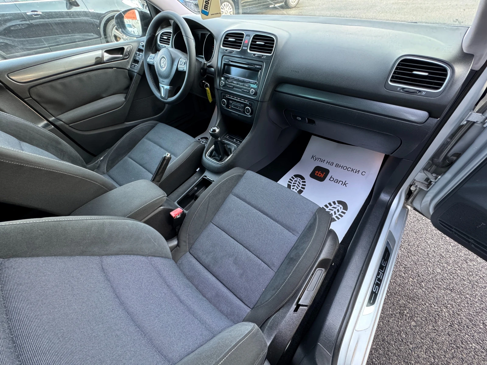 VW Golf 6 1.6TDI НОВ ВНОС, снимка 8 - Автомобили и джипове - 54349926