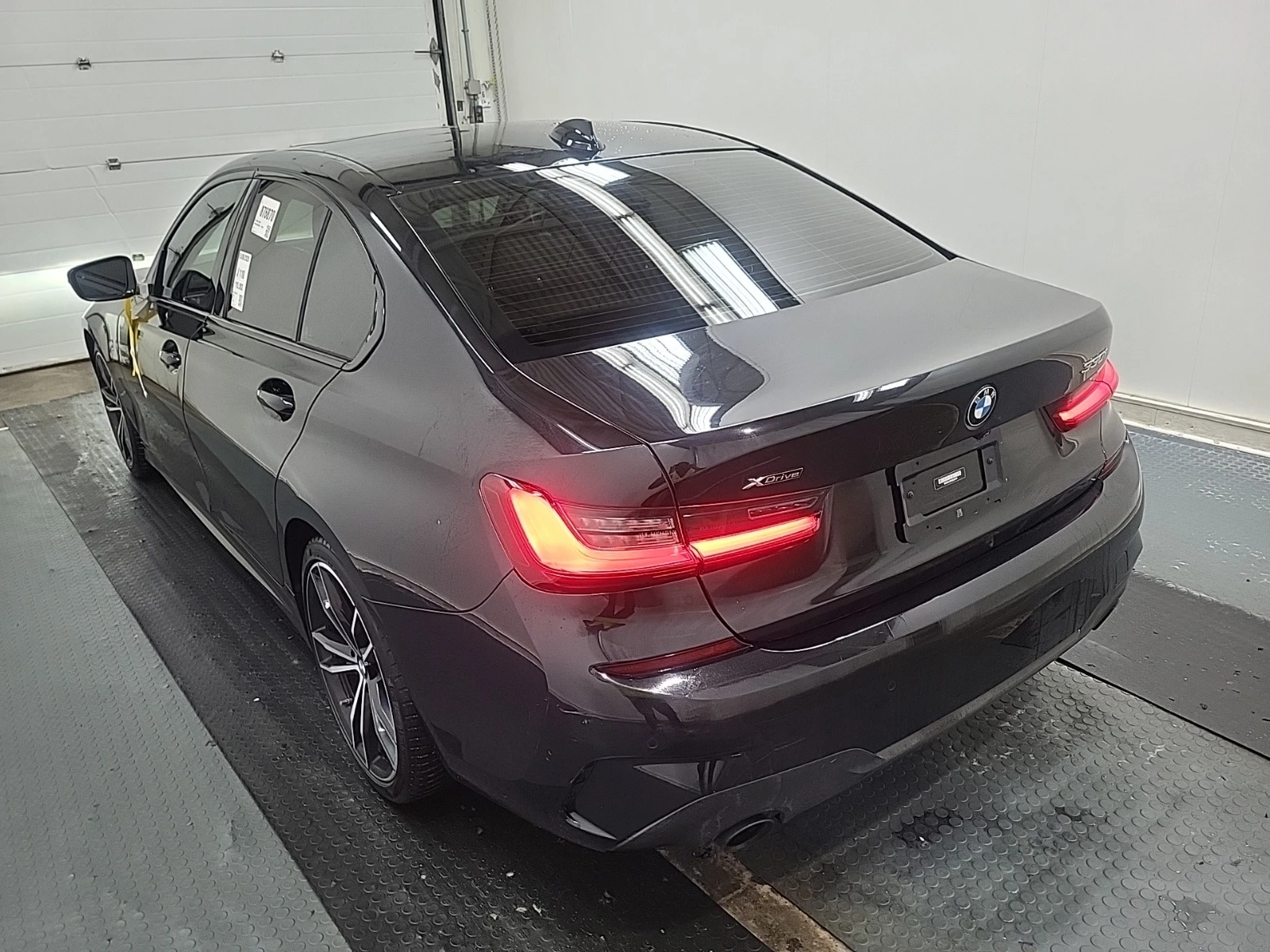 BMW 330 М ПАКЕТ * * CARFAX * * АВТО КРЕДИТ * * , снимка 4 - Автомобили и джипове - 54432360