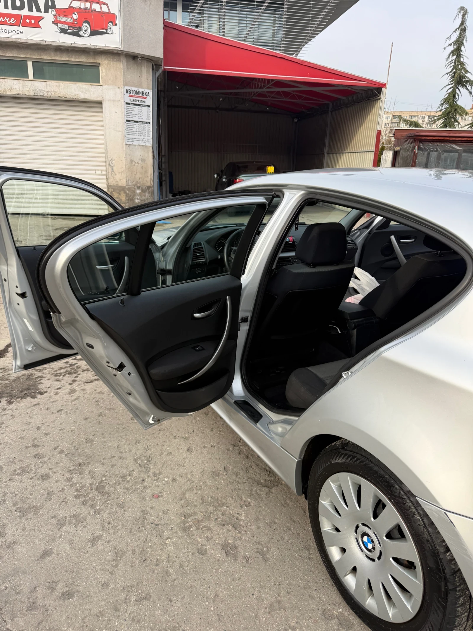 BMW 120, снимка 6 - Автомобили и джипове - 54917986