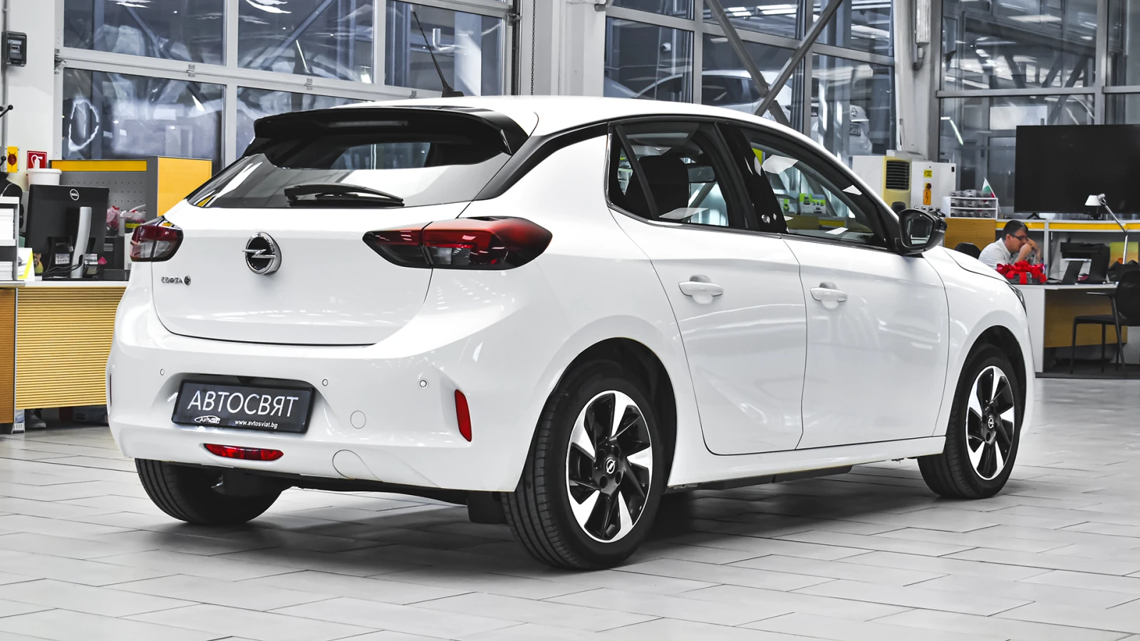 Opel Corsa e-Elegance 50 kWh, снимка 6 - Автомобили и джипове - 55044841