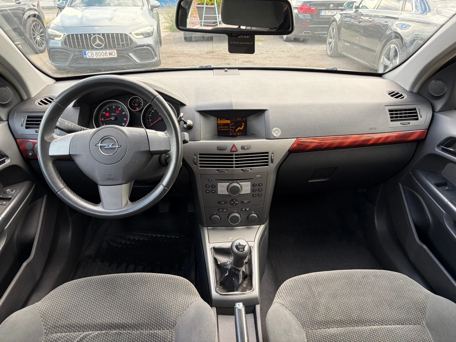 Opel Astra, снимка 11 - Автомобили и джипове - 55141238