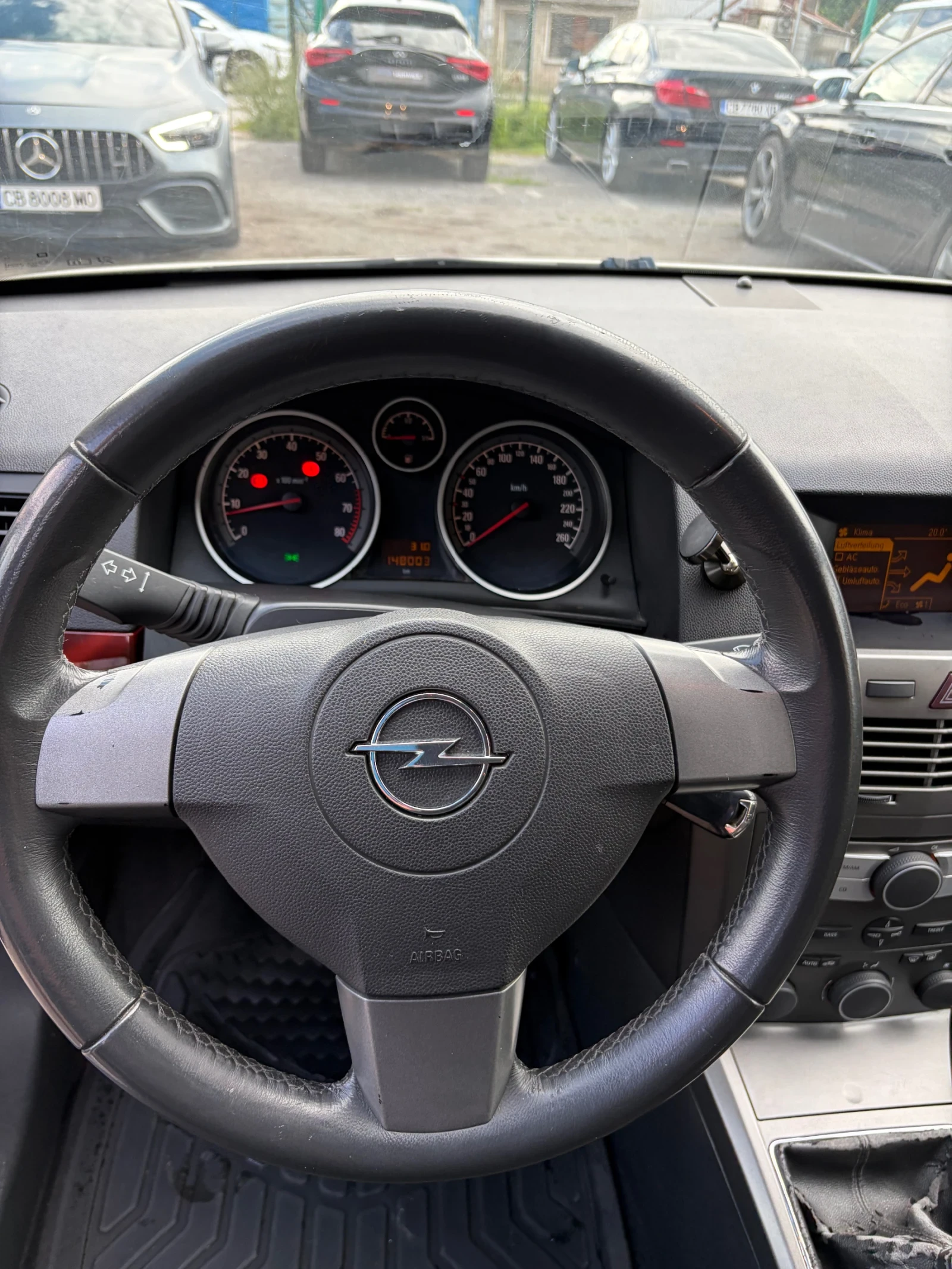 Opel Astra, снимка 9 - Автомобили и джипове - 55141238