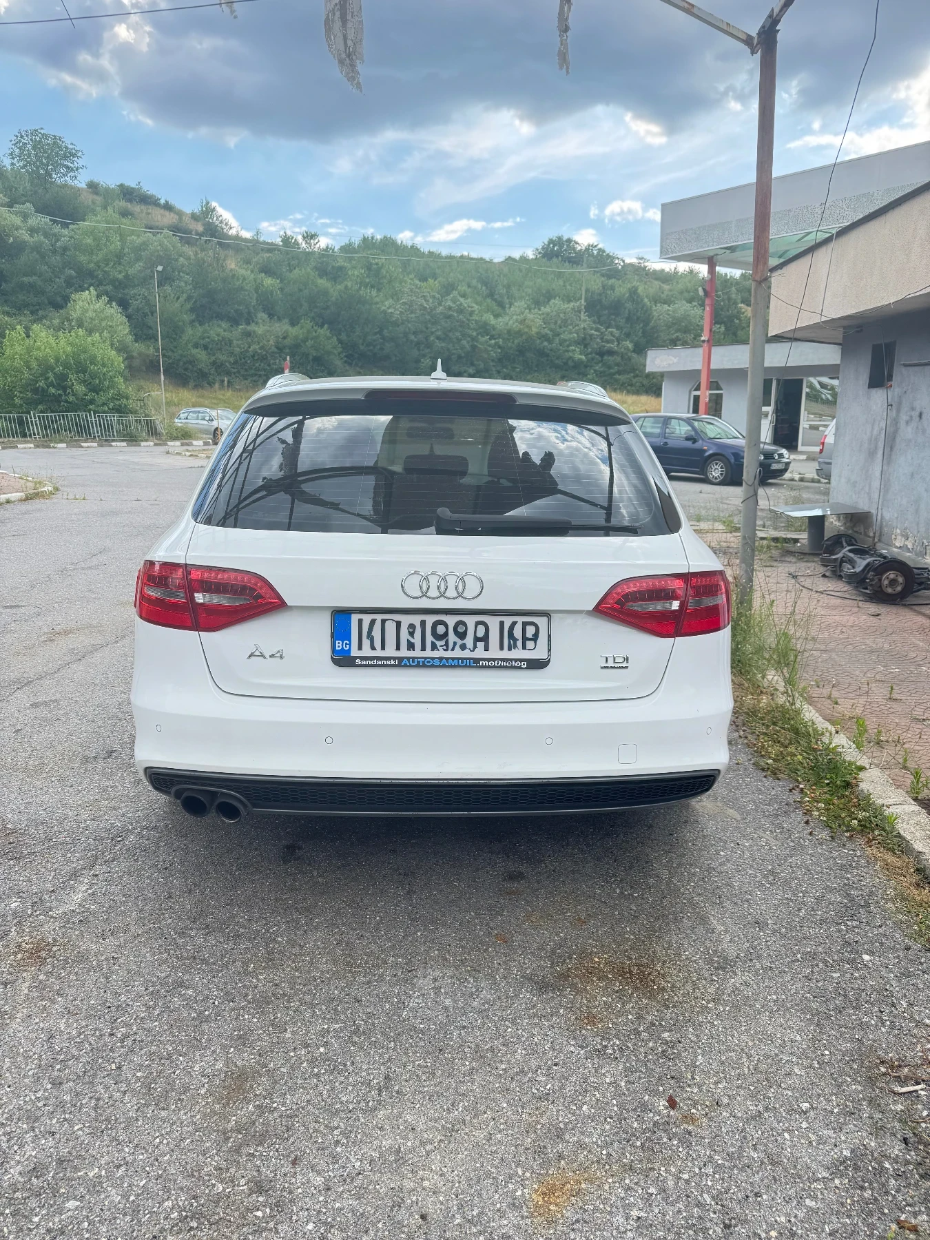 Audi A4, снимка 4 - Автомобили и джипове - 55177296