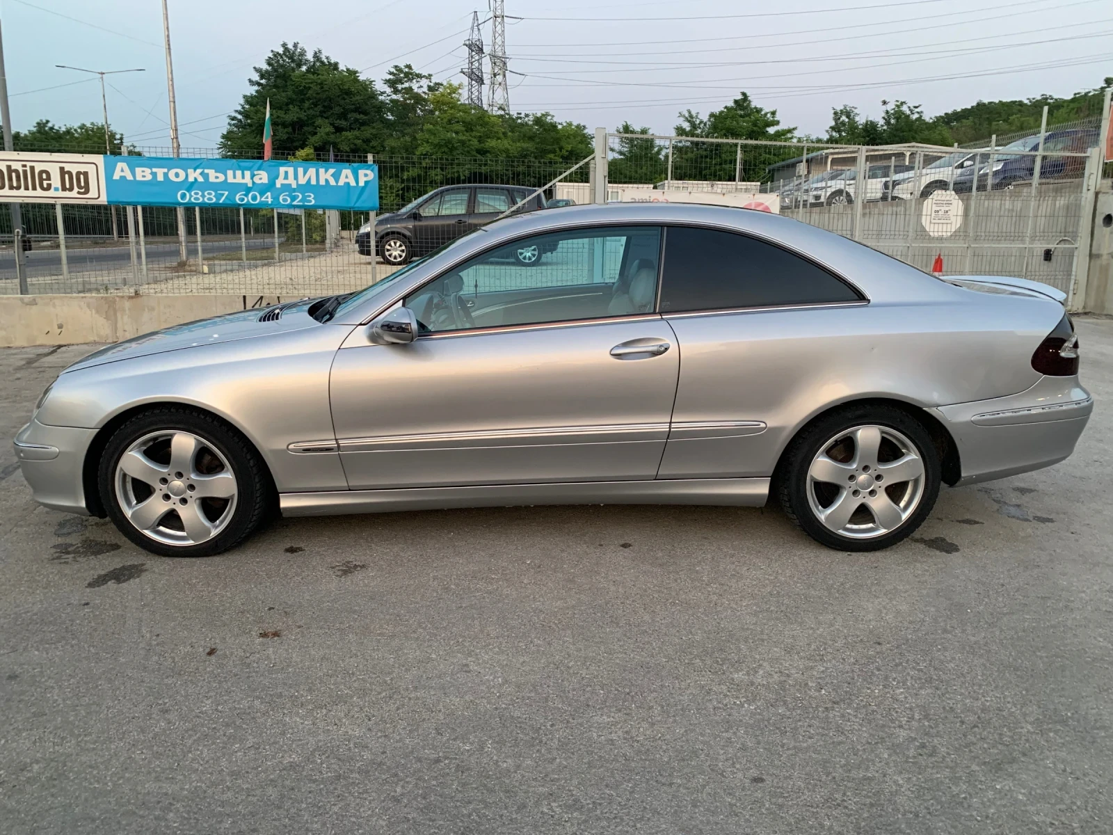 Mercedes-Benz CLK, снимка 8 - Автомобили и джипове - 55244284