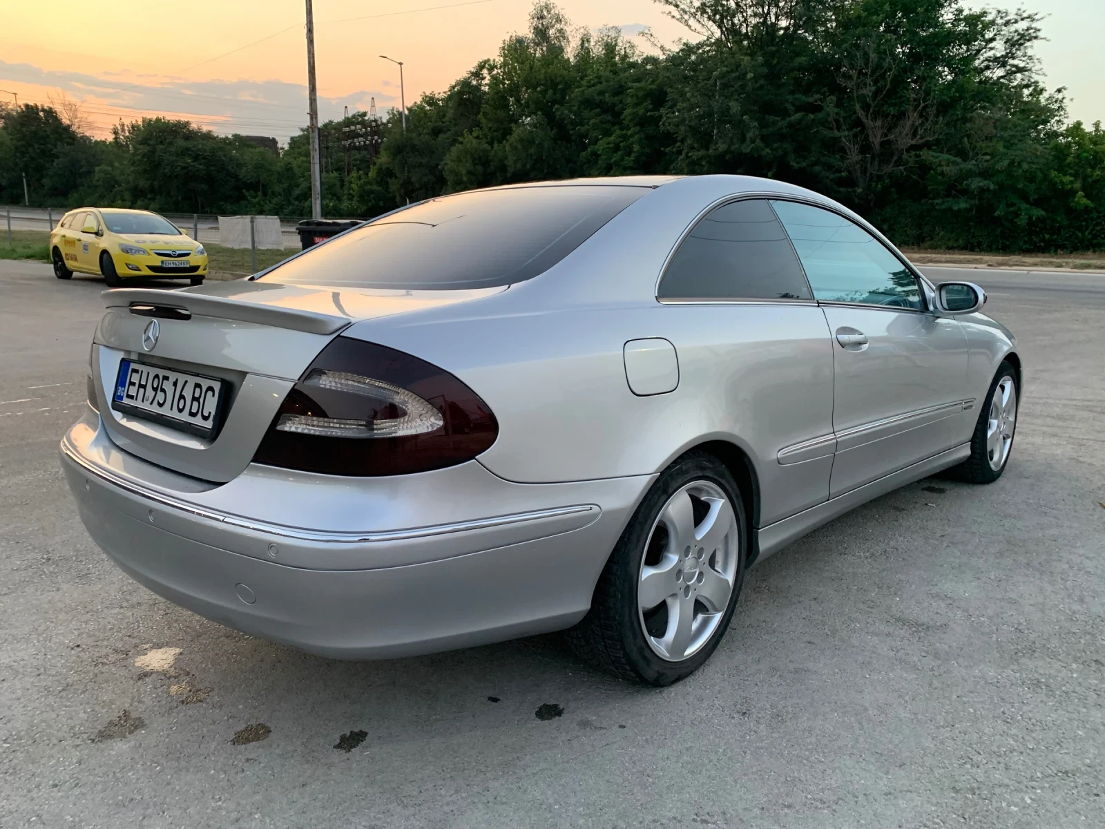 Mercedes-Benz CLK, снимка 5 - Автомобили и джипове - 55244284