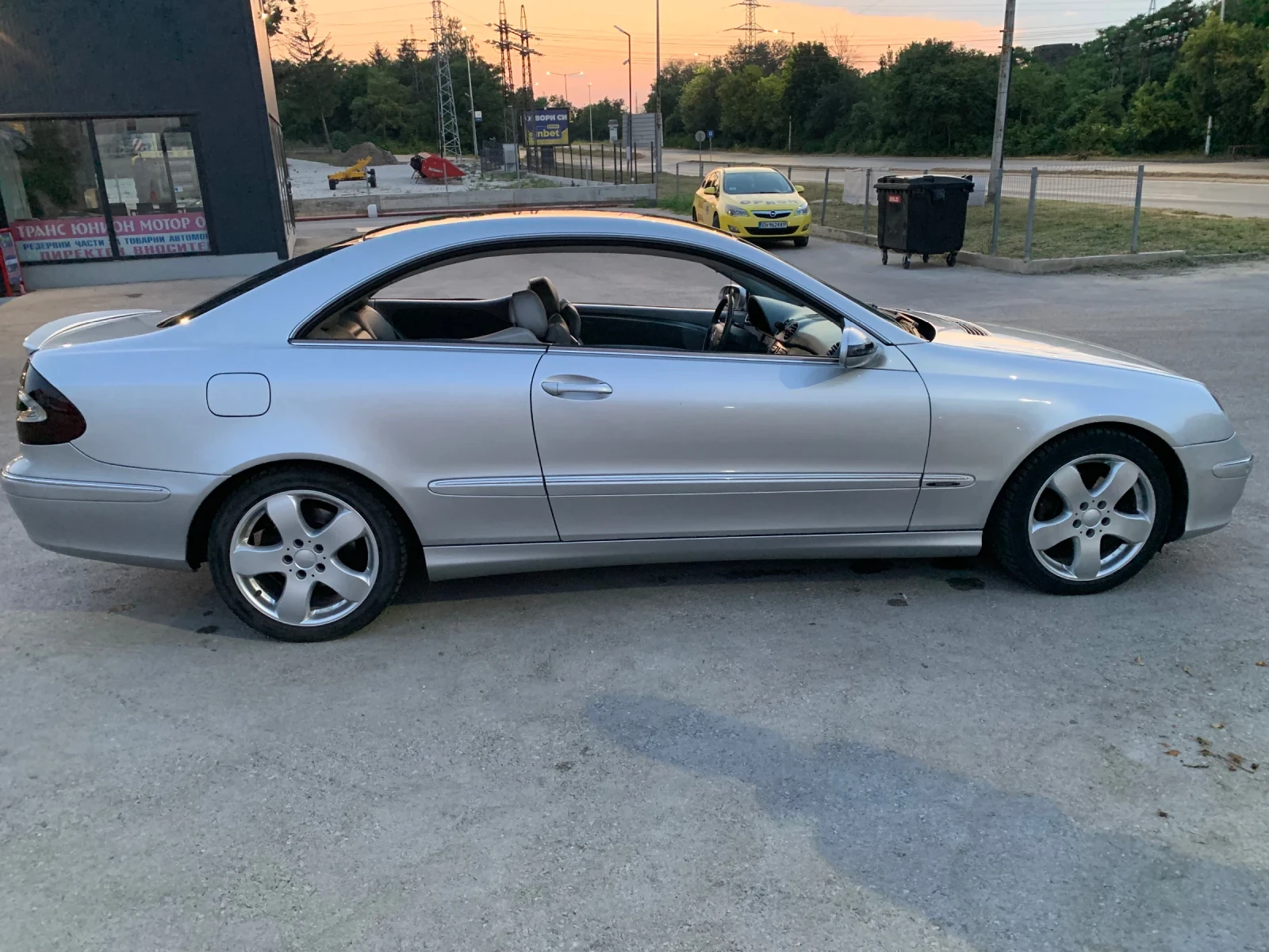 Mercedes-Benz CLK, снимка 10 - Автомобили и джипове - 55244284