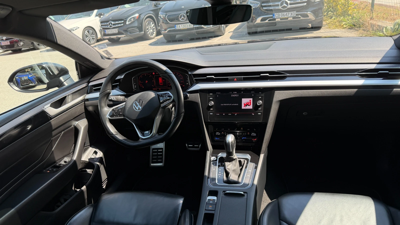 VW Arteon R-Line Shooting Break 2.0 TDI Automatic, снимка 13 - Автомобили и джипове - 55661881