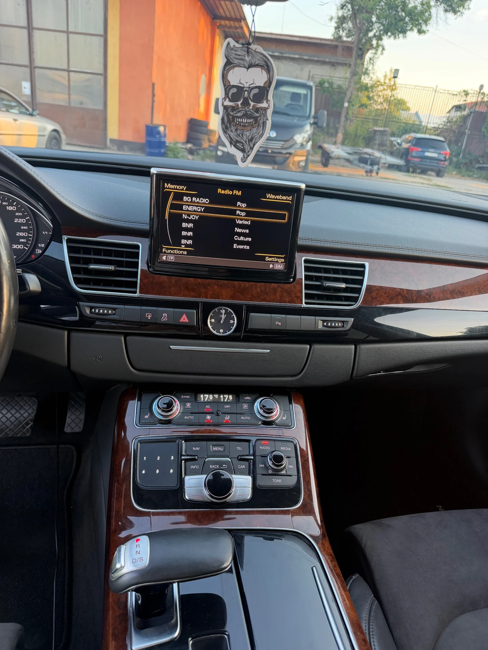Audi A8 4.2, снимка 7 - Автомобили и джипове - 55742846