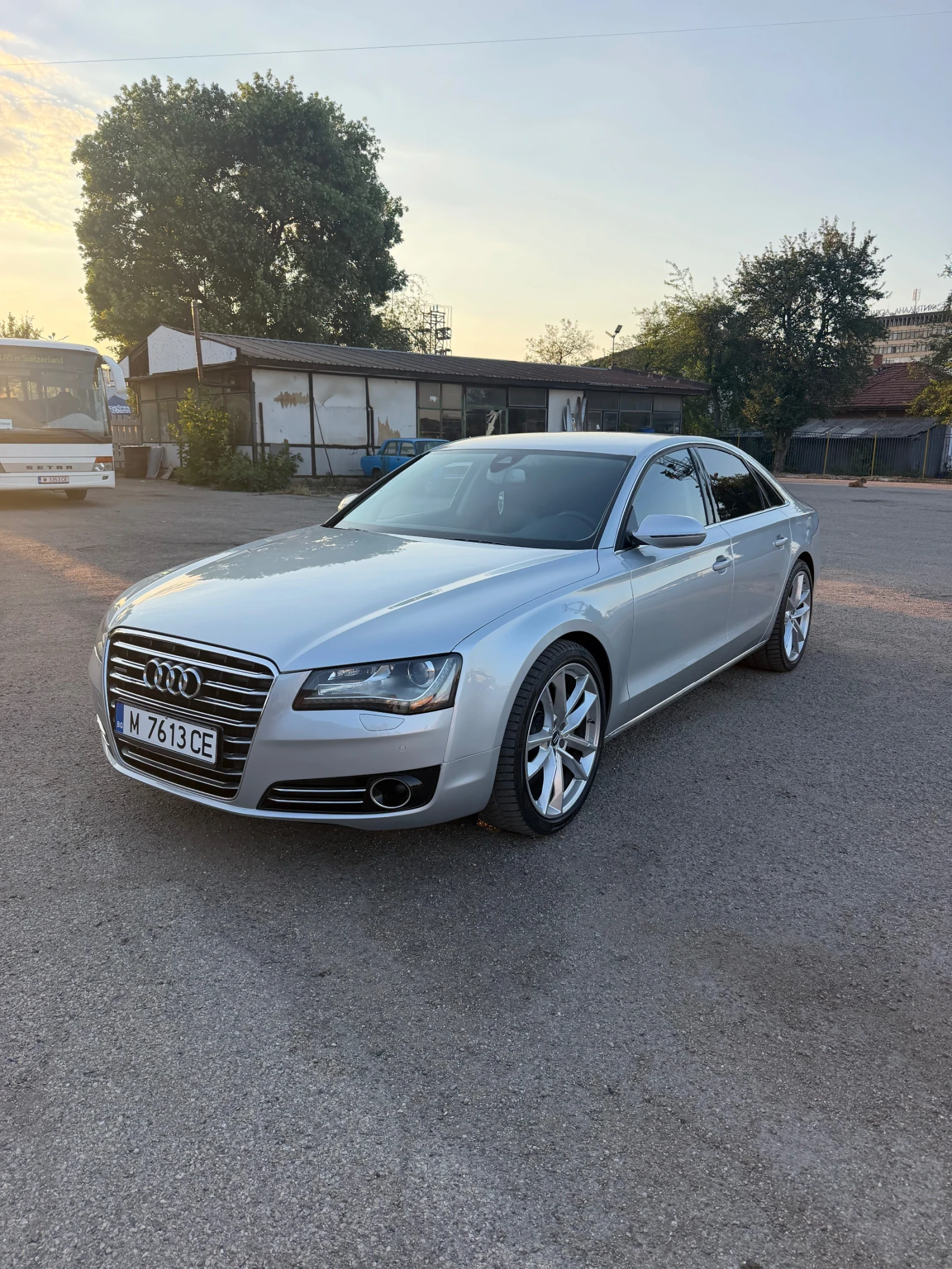 Audi A8 4.2, снимка 2 - Автомобили и джипове - 55742846