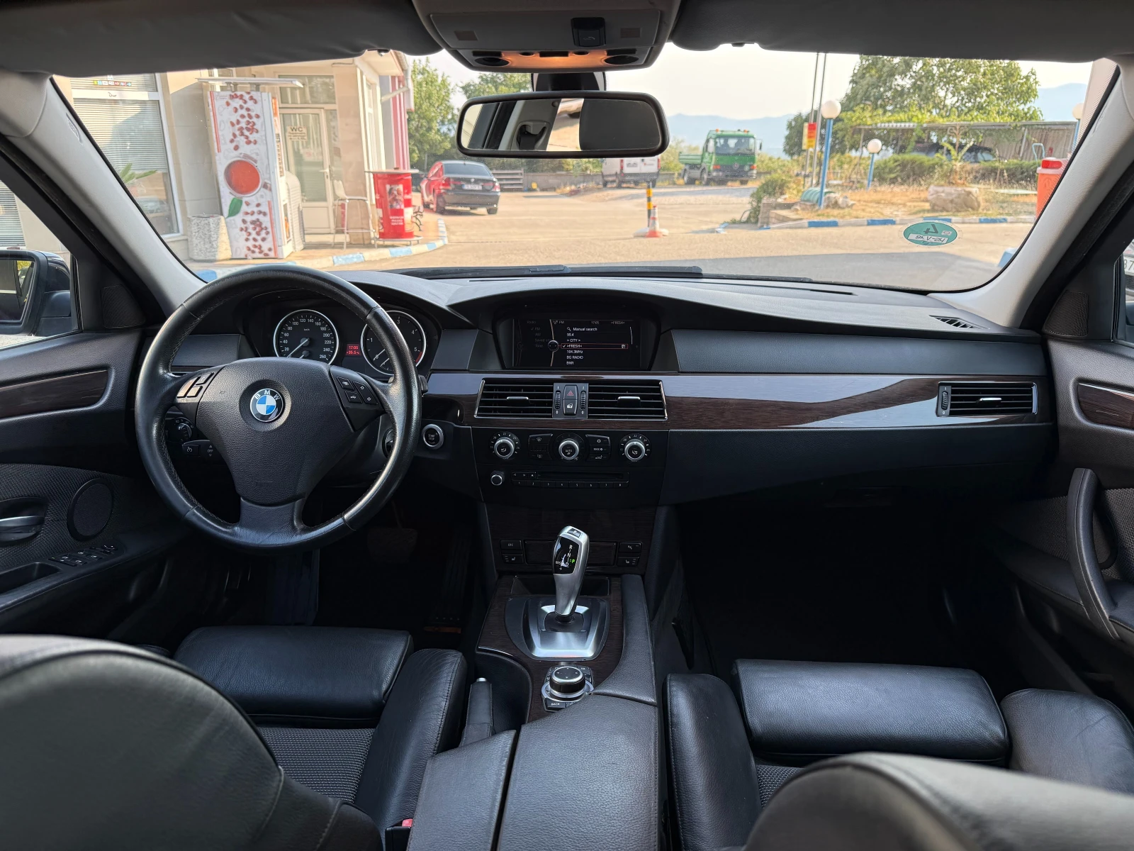 BMW 530 Face/Recaro/CIC, снимка 11 - Автомобили и джипове - 55771201
