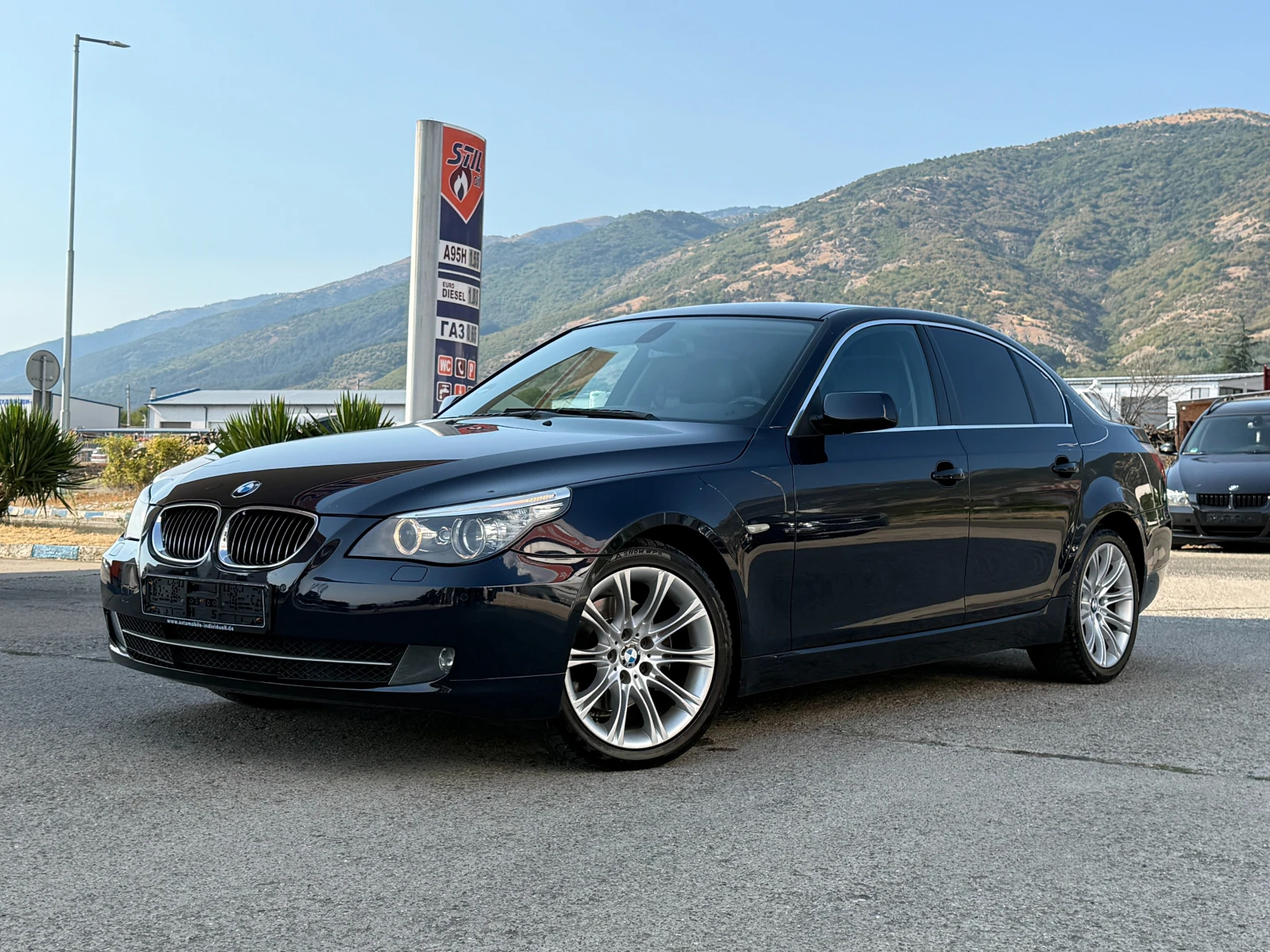 BMW 530 Face/Recaro/CIC, снимка 2 - Автомобили и джипове - 55771201