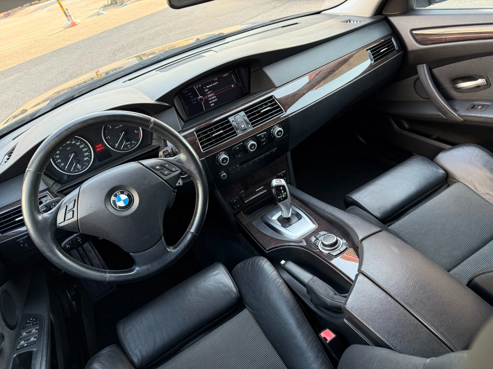BMW 530 Face/Recaro/CIC, снимка 10 - Автомобили и джипове - 55771201