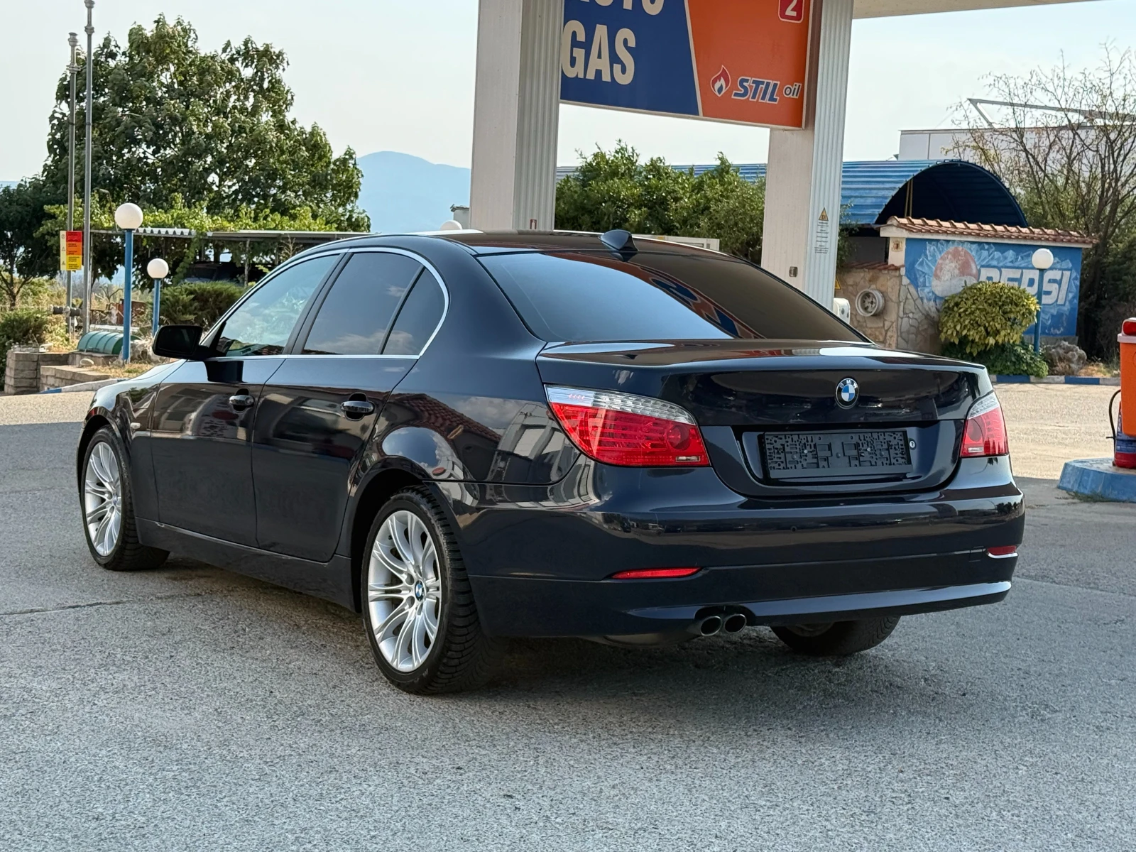 BMW 530 Face/Recaro/CIC, снимка 6 - Автомобили и джипове - 55771201