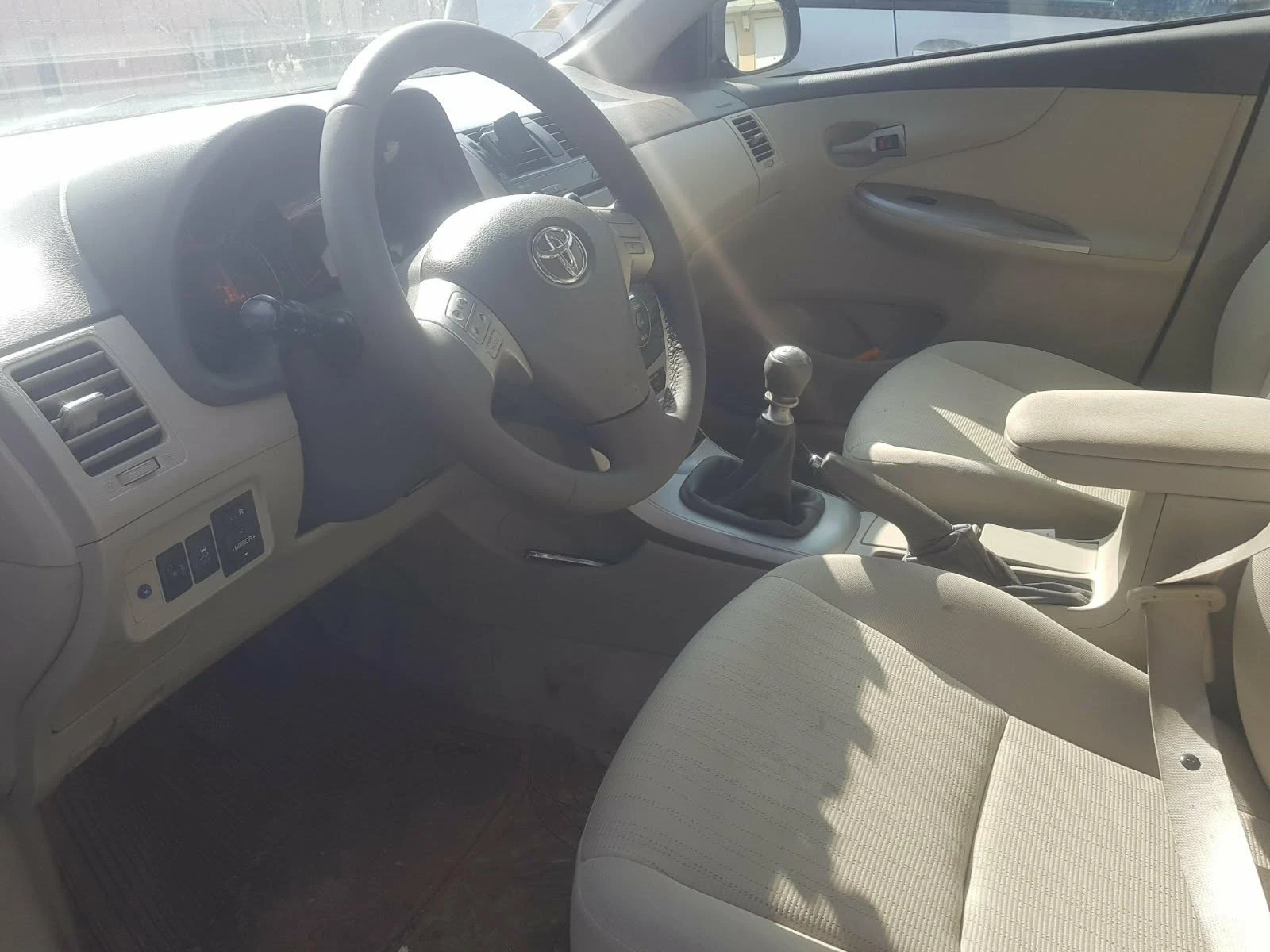 Toyota Corolla | Mobile.bg � ����������� 4
