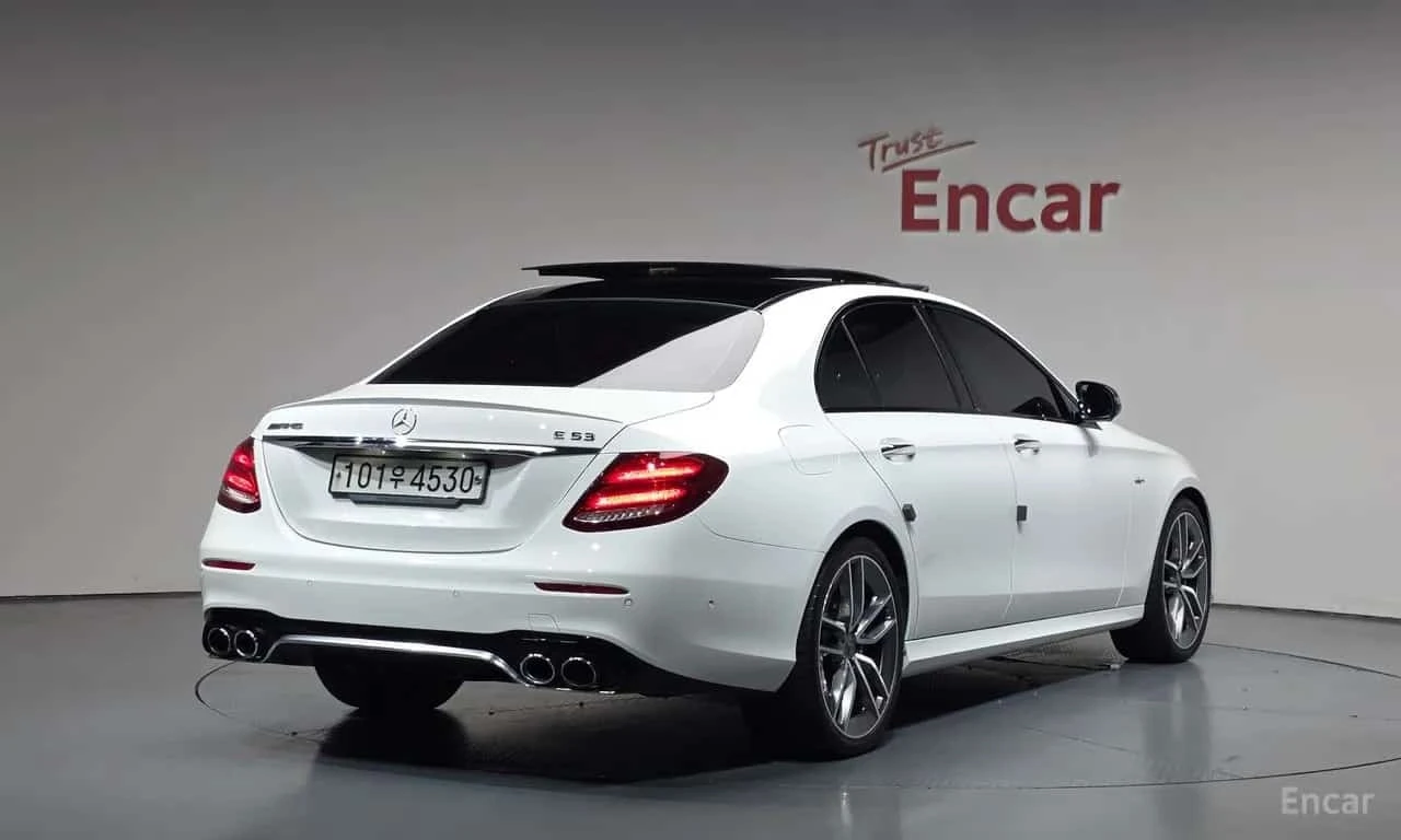 Mercedes-Benz E 53 AMG * 4MATIC+ * КРАЙНА ЦЕНА ДО БЪЛГАРИЯ, снимка 2 - Автомобили и джипове - 56255492
