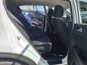 Kia Sportage 1.6Дизел, Хибрид , снимка 8