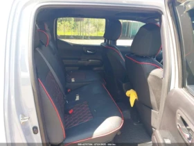 Toyota Tacoma PLATINIUM TRD 4X4 OFFROAD - 52000 лв. / 26587.18 € - 59401615 8