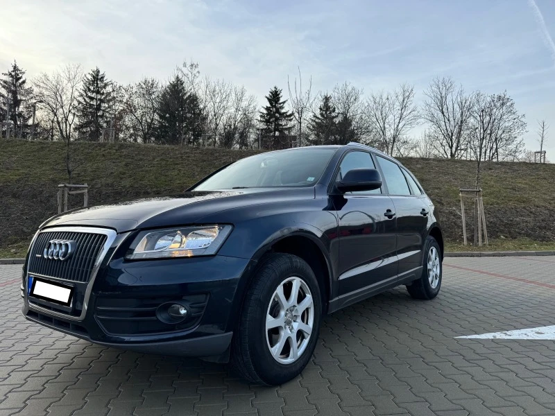 Audi Q5 2.0T QUATTRO, снимка 1 - Автомобили и джипове - 47027628