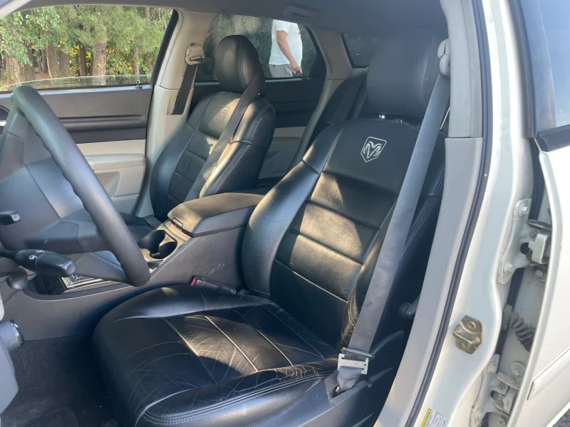 Dodge Magnum 2.7 Бензин Газ , снимка 10 - Автомобили и джипове - 52751844