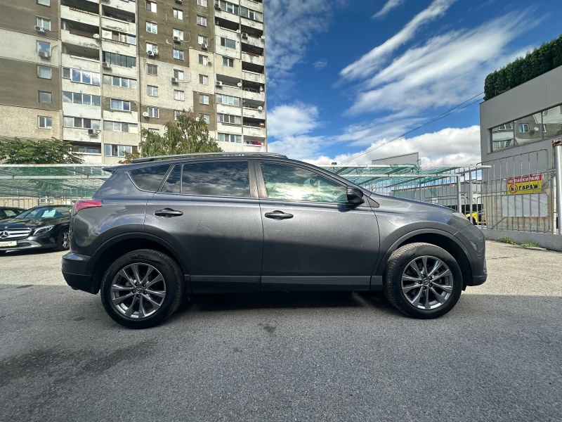 Toyota Rav4 2.0* D4D* 143kc* FACELIFT, снимка 7 - Автомобили и джипове - 51996309