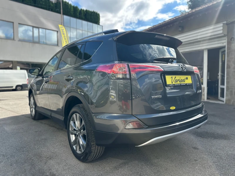 Toyota Rav4 2.0* D4D* 143kc* FACELIFT, снимка 4 - Автомобили и джипове - 51996309