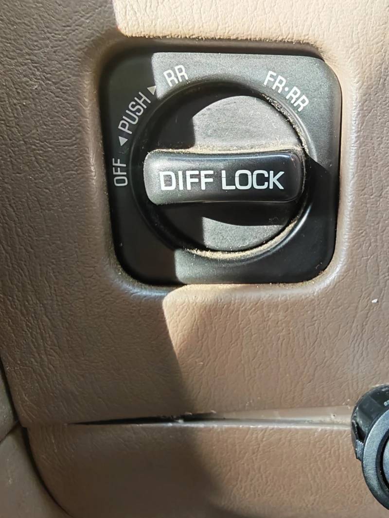 Toyota Land cruiser J80 Amazon, снимка 15 - Автомобили и джипове - 52553412