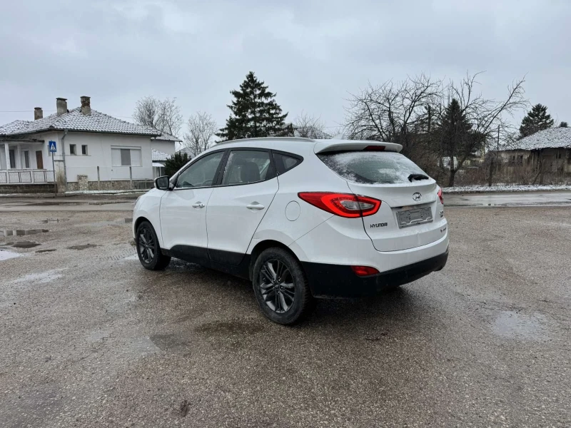 Hyundai IX35, снимка 2 - Автомобили и джипове - 53329388