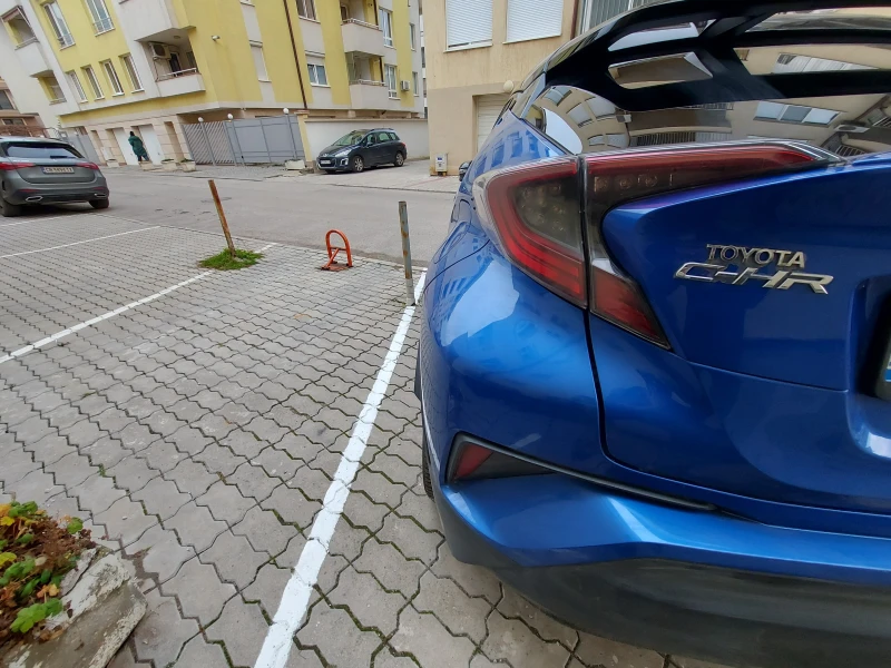 Toyota C-HR 1.8 HYBRID - 33000 лв. - 75734637 | Car24.bg