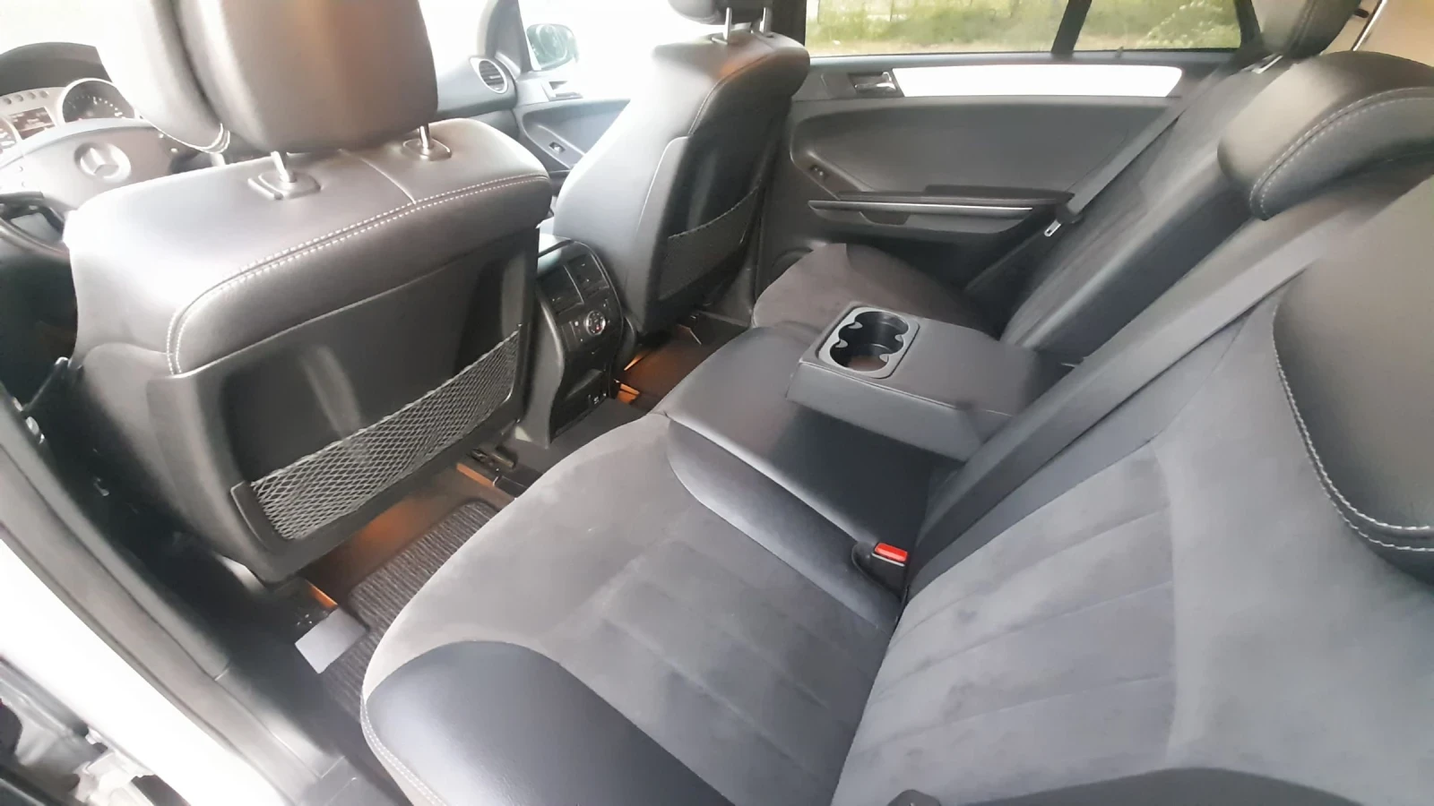 Mercedes-Benz ML 320  - изображение 8