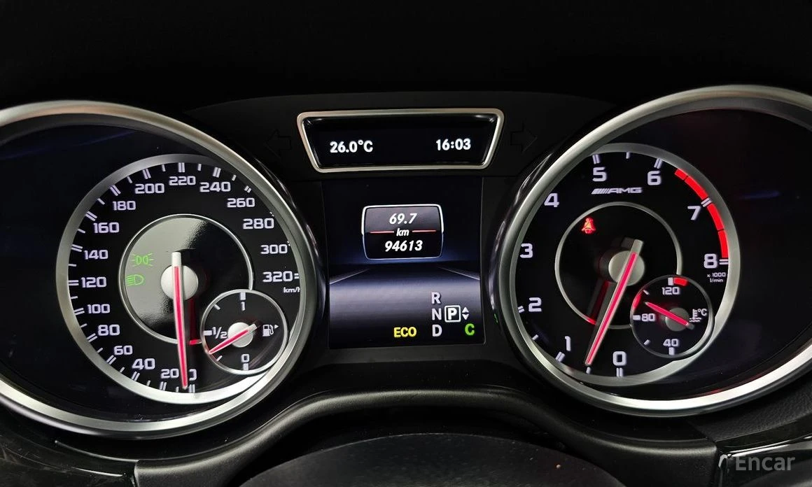 Mercedes-Benz ML 63 AMG  - изображение 8