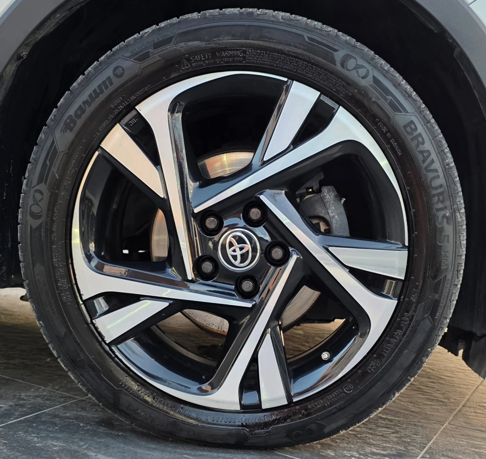 Toyota C-HR 2.0 HYBRID FACE LIFT LUXURY , снимка 17 - Автомобили и джипове - 53830688