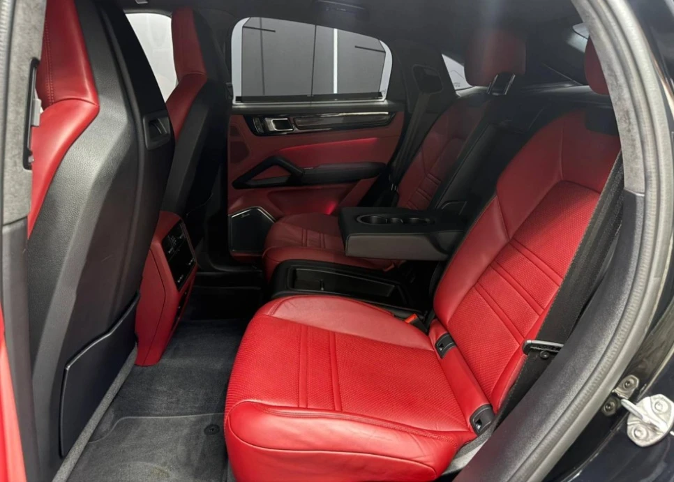 Porsche Cayenne Turbo GT, снимка 10 - Автомобили и джипове - 54063572