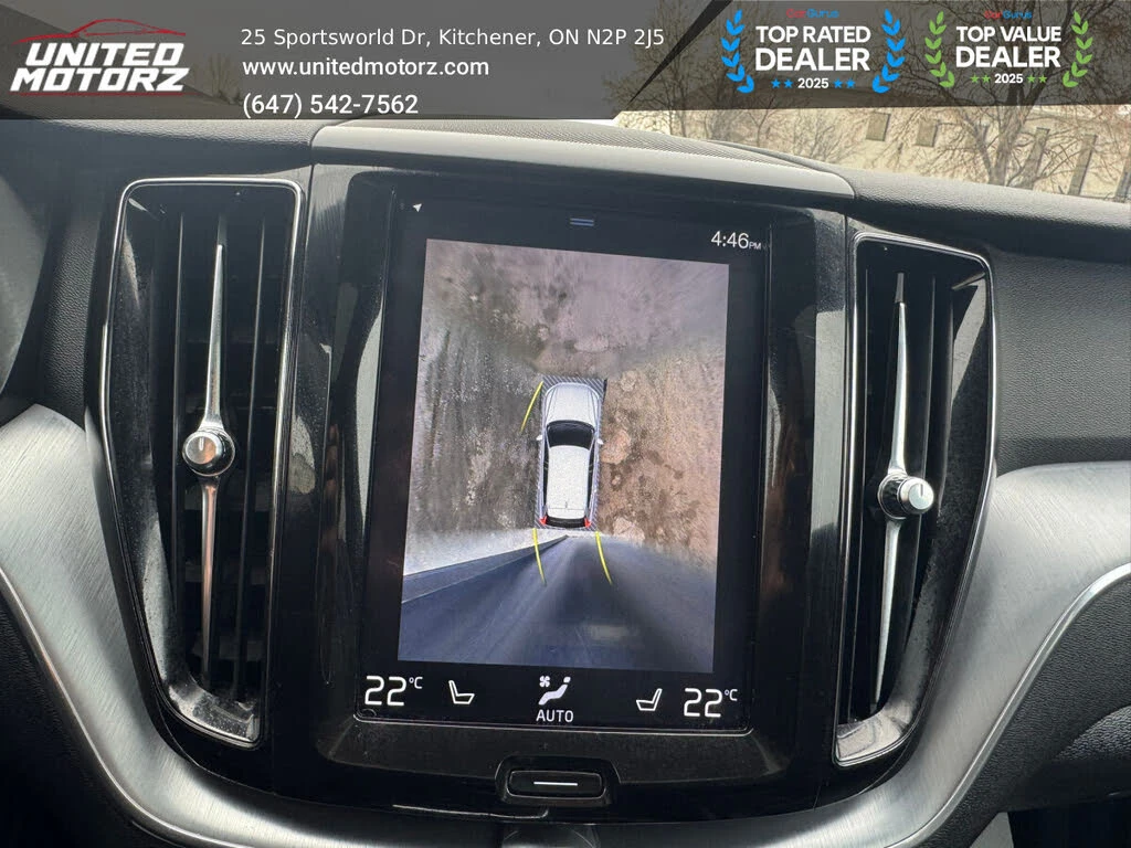 Volvo XC60 T6 Momentum* 4x4* 360 CAM* ПОДГРЕВ* PANORAMA* , снимка 15 - Автомобили и джипове - 54632100