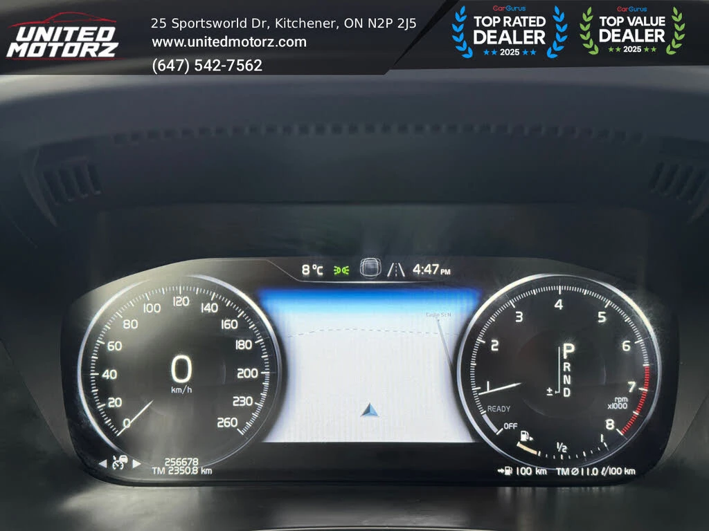 Volvo XC60 T6 Momentum* 4x4* 360 CAM* ПОДГРЕВ* PANORAMA* , снимка 13 - Автомобили и джипове - 54632100