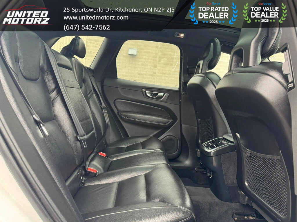 Volvo XC60 T6 Momentum* 4x4* 360 CAM* ПОДГРЕВ* PANORAMA* , снимка 17 - Автомобили и джипове - 54632100