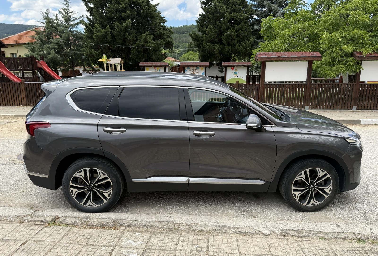 Hyundai Santa fe 2.0, снимка 4 - Автомобили и джипове - 54970829