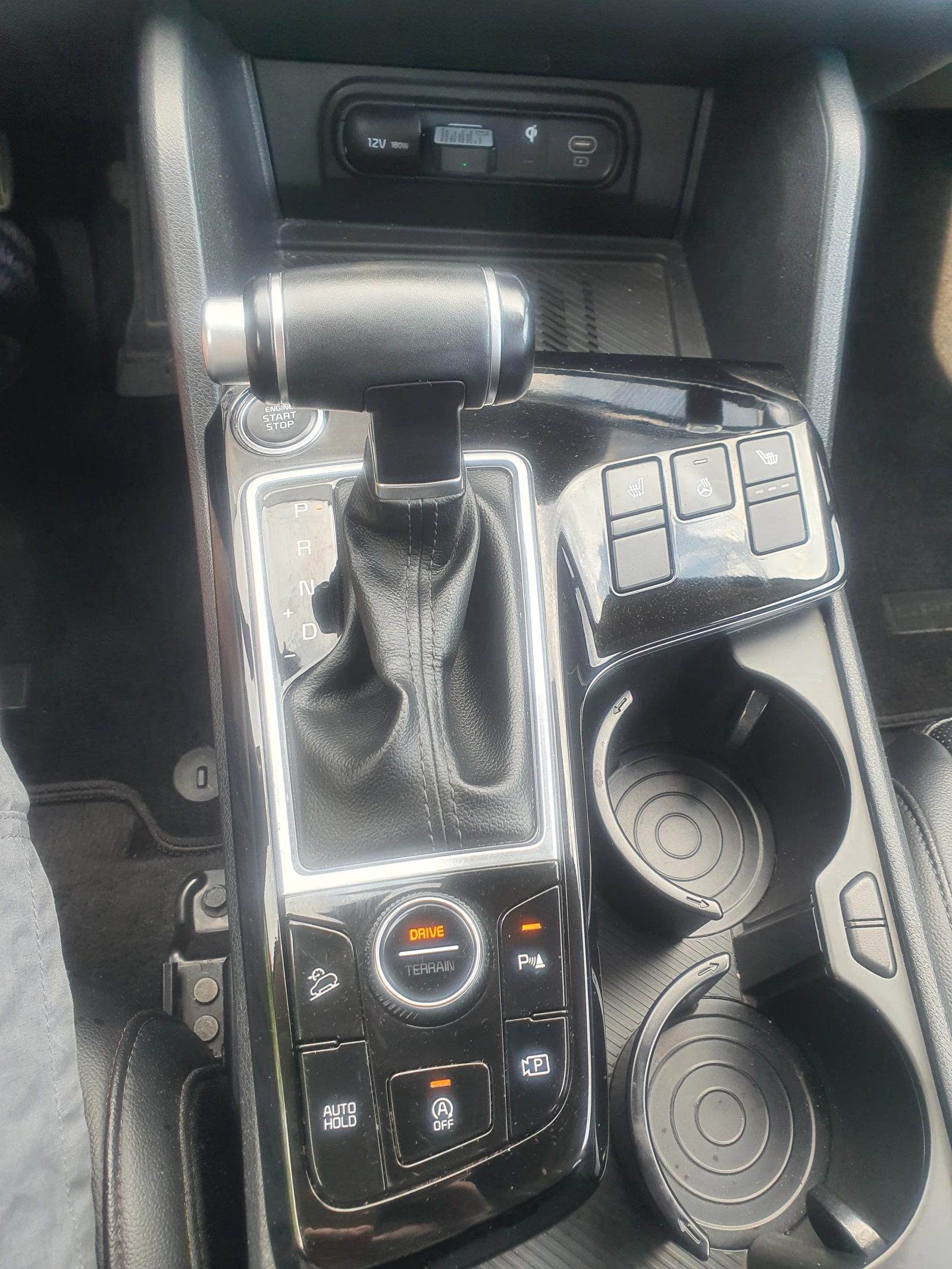 Kia Sportage ЕХ 2.5 GDI  DISTRONIC PANORAMA, снимка 13 - Автомобили и джипове - 55072079