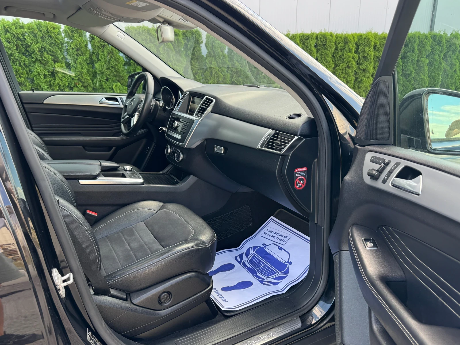 Mercedes-Benz ML 350 CDI 4Matic/AMG/Bluetec/EURO6* 163000км* ШВЕЙЦАРИЯ!, снимка 12 - Автомобили и джипове - 55225463