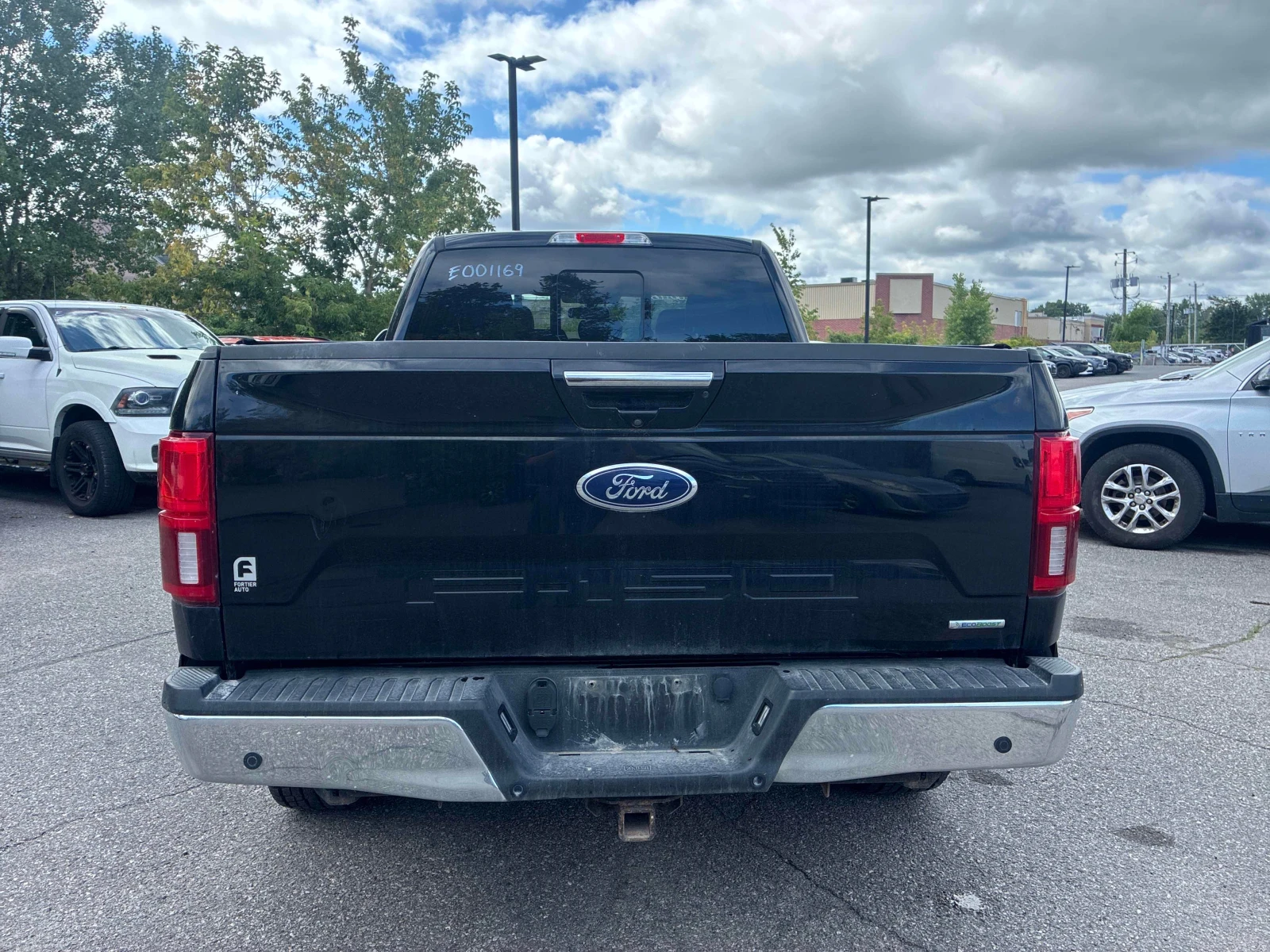 Ford F150 * LARIAT 4WD SuperCrew 5.5' Box * CARFAX * ЦЕН, снимка 6 - Автомобили и джипове - 55806811