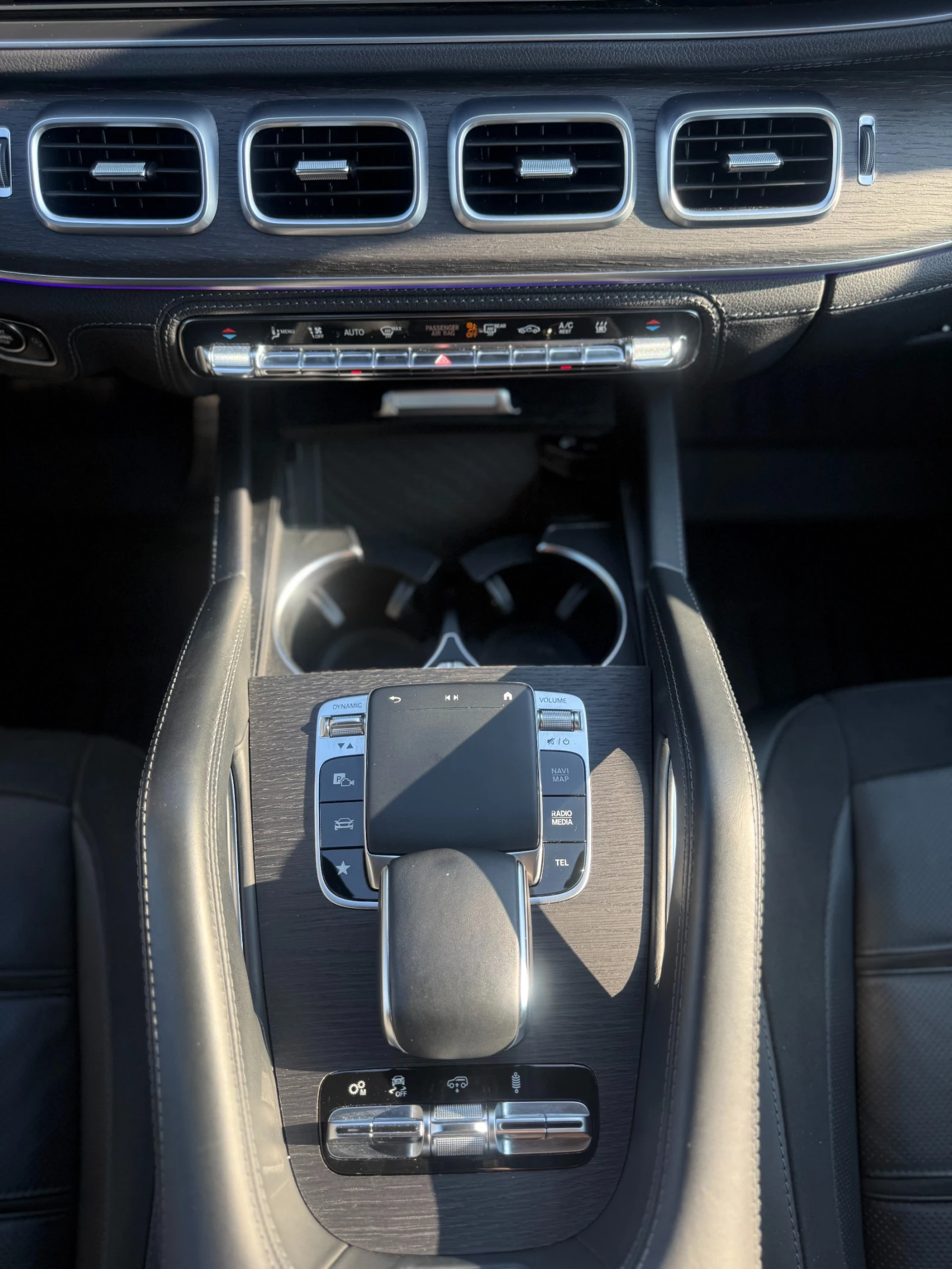 Mercedes-Benz GLE 63 S AMG, снимка 12 - Автомобили и джипове - 55827704