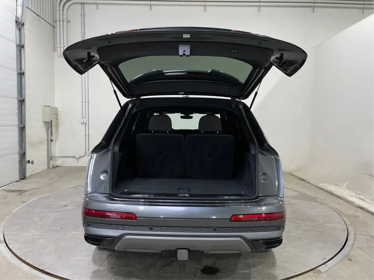 Audi Q7, снимка 15 - Автомобили и джипове - 56180747